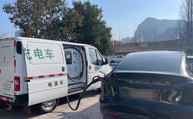 昌乐汽车搭电